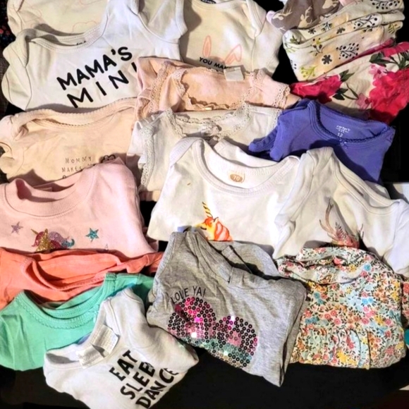 9-12M Clothing Box - Picture 2 of 3